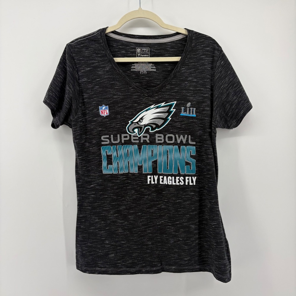 Fanatics Womens Large Gray Philadelphia Eagles Super Bowl LII Champions T-Shirt